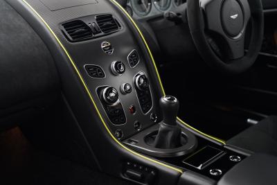 2017 Aston Martin V12 Vantage