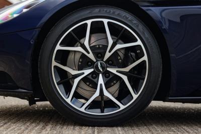 2018 Aston Martin DB11