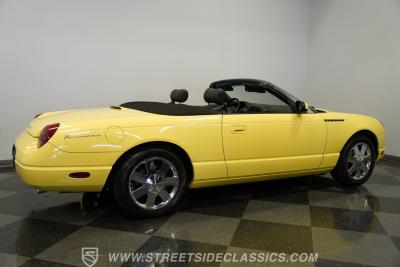 2002 Ford Thunderbird