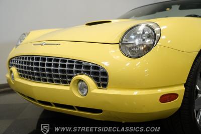 2002 Ford Thunderbird