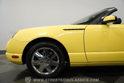 2002 Ford Thunderbird