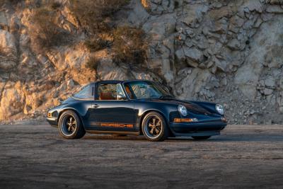 1991 Porsche 911 Targa Reimagined by Singer &ldquo;Blueberry&rdquo;