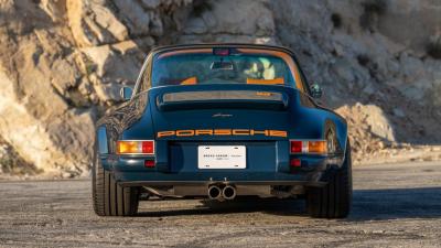 1991 Porsche 911 Targa Reimagined by Singer &ldquo;Blueberry&rdquo;