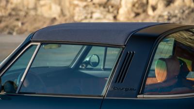 1991 Porsche 911 Targa Reimagined by Singer &ldquo;Blueberry&rdquo;