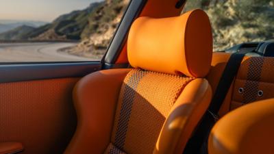 1991 Porsche 911 Targa Reimagined by Singer &ldquo;Blueberry&rdquo;