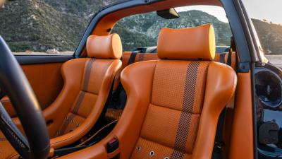 1991 Porsche 911 Targa Reimagined by Singer &ldquo;Blueberry&rdquo;