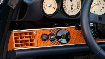 1991 Porsche 911 Targa Reimagined by Singer &ldquo;Blueberry&rdquo;