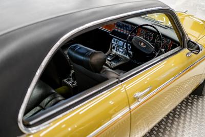 1975 Jaguar XJC (4.2 Litre)