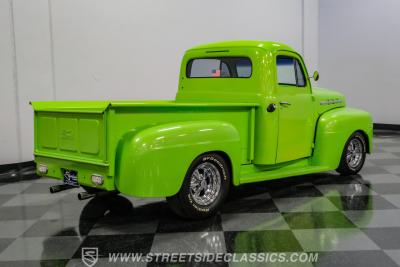 1951 Ford F-1
