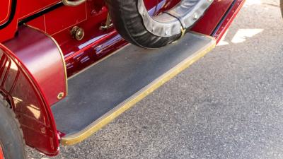 1909 Packard Eighteen Five-Passenger Phaeton