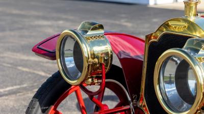 1909 Packard Eighteen Five-Passenger Phaeton