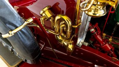 1909 Packard Eighteen Five-Passenger Phaeton