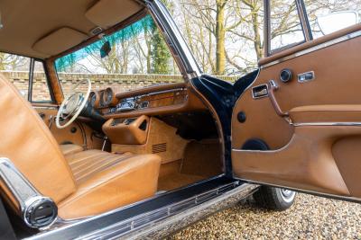 1970 Mercedes - Benz 280 SE 3.5 Coupe &ldquo;Flachk&uuml;hler&rdquo;