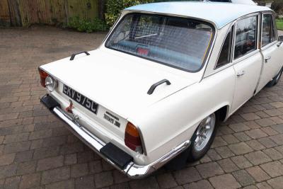 1965 Triumph 2000 MK1 OVERDRIVE RALLY REPLICA