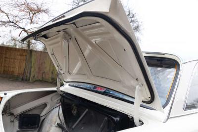 1965 Triumph 2000 MK1 OVERDRIVE RALLY REPLICA