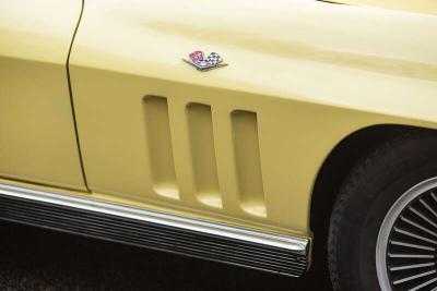 1966 Chevrolet CORVETTE C2 STINGRAY CONVERTIBLE