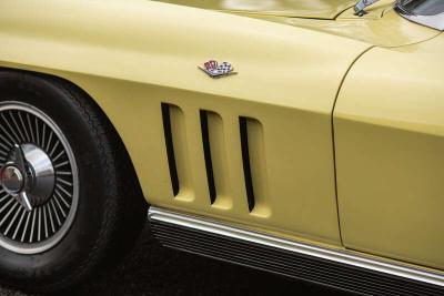 1966 Chevrolet CORVETTE C2 STINGRAY CONVERTIBLE