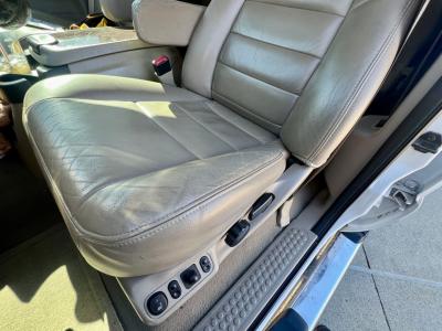 2006 Ford F350 XLT Lariat