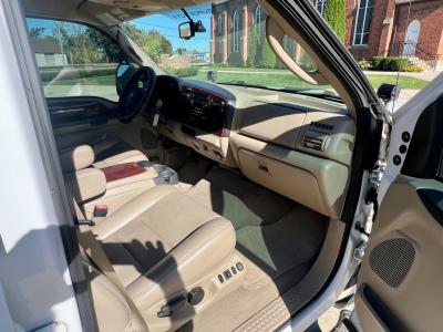 2006 Ford F350 XLT Lariat