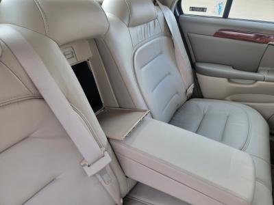 2002 Cadillac Sedan DeVille