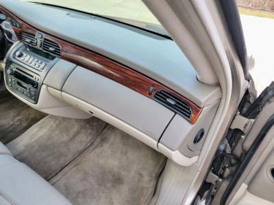 2002 Cadillac Sedan DeVille