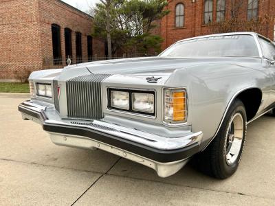 1976 Pontiac Grand Prix