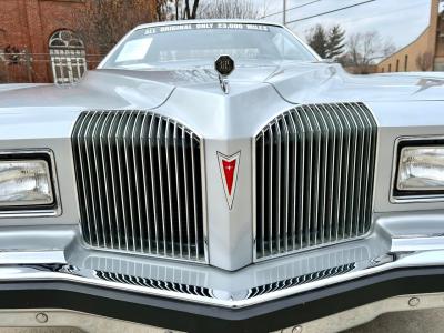 1976 Pontiac Grand Prix