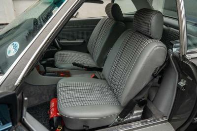 1985 Mercedes - Benz 280SL AUTO