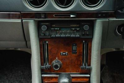 1985 Mercedes - Benz 280SL AUTO