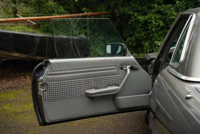 1985 Mercedes - Benz 280SL AUTO