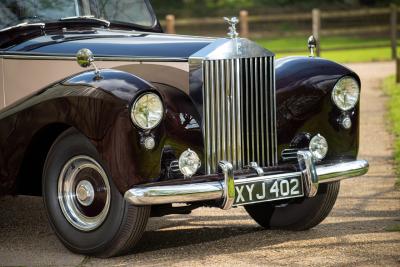 1953 Rolls - Royce Silver Wraith Sedanca de Ville by Hooper