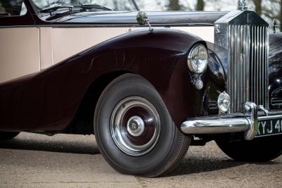 1953 Rolls - Royce Silver Wraith Sedanca de Ville by Hooper