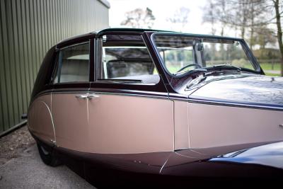 1953 Rolls - Royce Silver Wraith Sedanca de Ville by Hooper