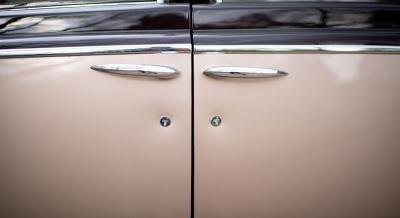 1953 Rolls - Royce Silver Wraith Sedanca de Ville by Hooper