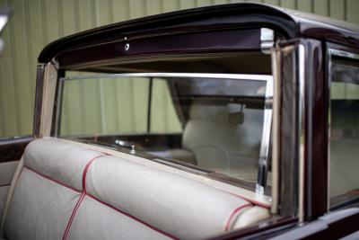 1953 Rolls - Royce Silver Wraith Sedanca de Ville by Hooper