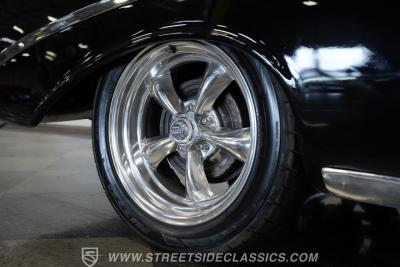 1956 Chevrolet Bel Air Nomad Restomod