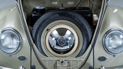 1955 Volkswagen Beetle De Luxe Sunroof Sedan