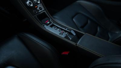 2012 Mclaren MP4-12C Coupe