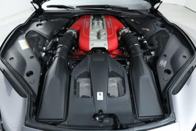 2021 Ferrari 812 GTS