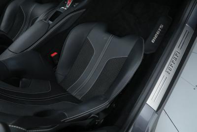 2021 Ferrari 812 GTS