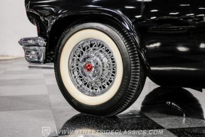 1957 Ford Thunderbird