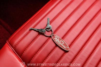 1957 Ford Thunderbird