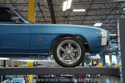 1969 Chevrolet Camaro SS Tribute