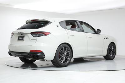 2022 Maserati Levante