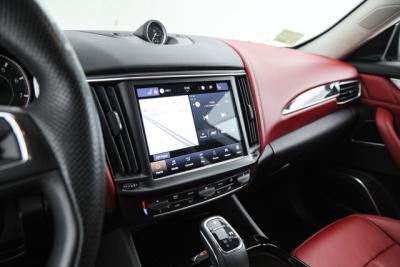 2022 Maserati Levante