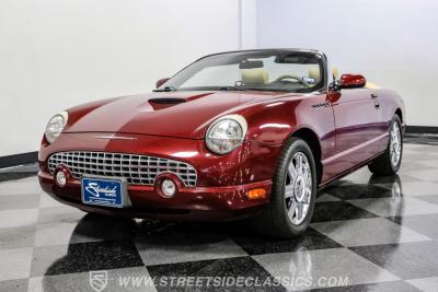 2004 Ford Thunderbird