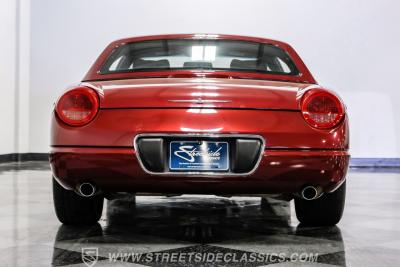 2004 Ford Thunderbird