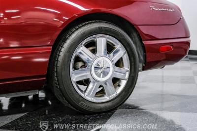 2004 Ford Thunderbird