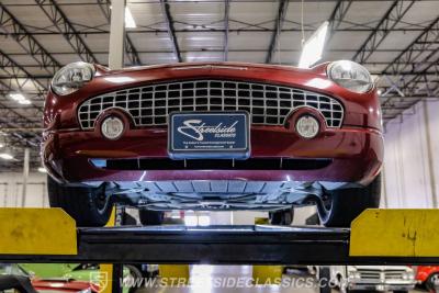 2004 Ford Thunderbird