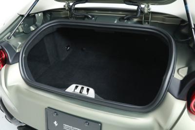 2022 Ferrari 812 GTS